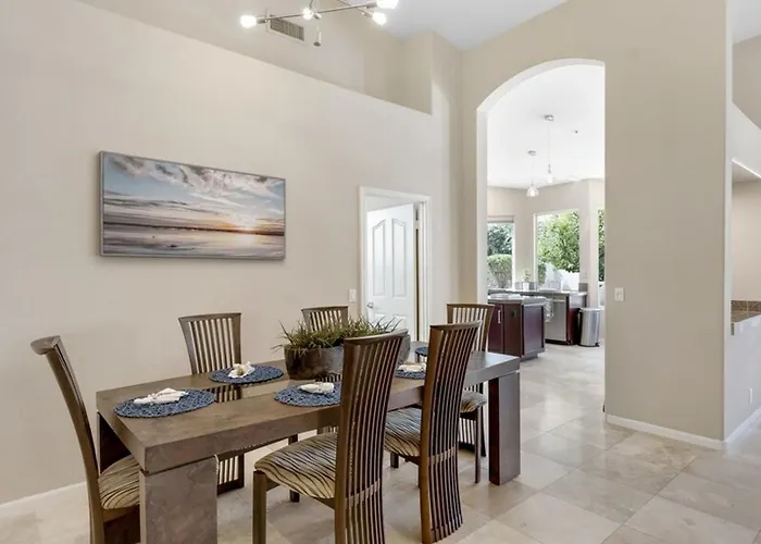 Holiday home Amazing In Great Location Wbackyard Oasis